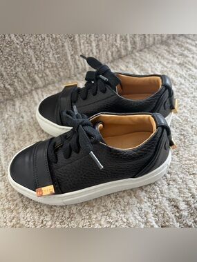 Buscemi Black 50mm strap Italian Leather sneakers. Size EU24 (US toddler size 8)